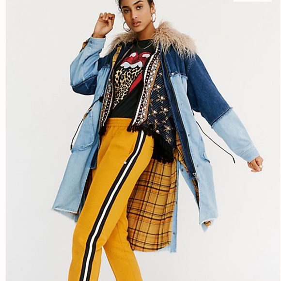 Free People Jackets & Blazers - Free People oversized denim jacket